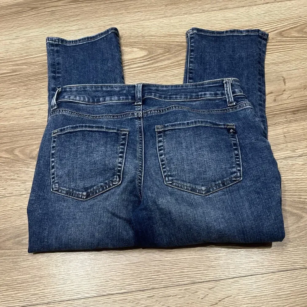 Maurices M Jeans Womens 6 Blue Mid Rise Straight Crop Capri Stretch Denim Casual